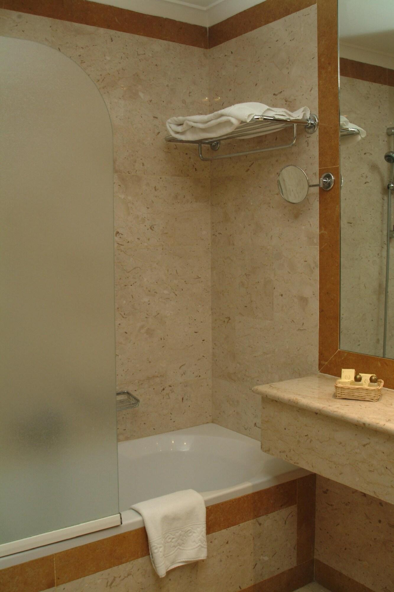 Hotel La Ville Katania Zewnętrze zdjęcie