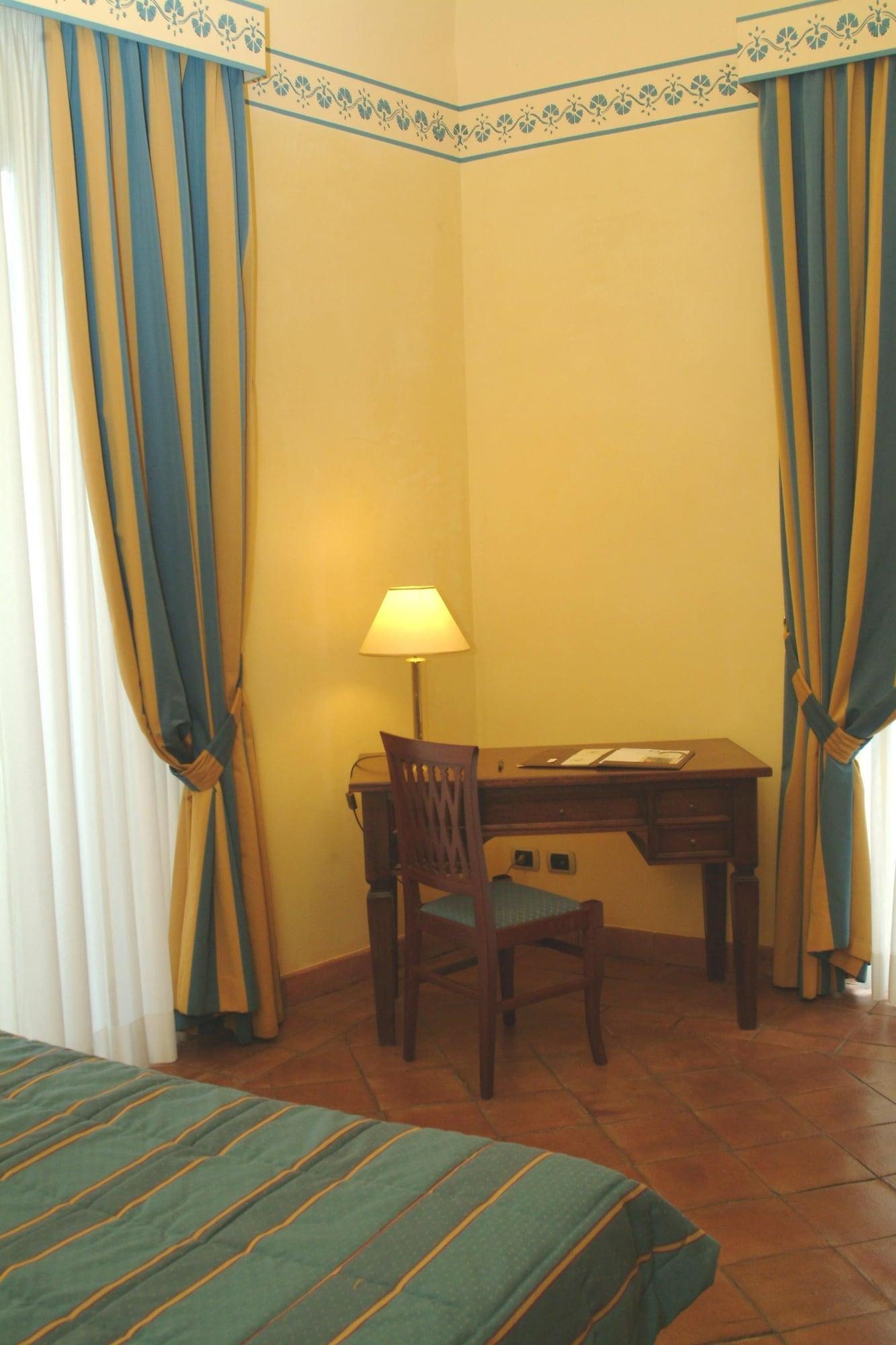 Hotel La Ville Katania Zewnętrze zdjęcie
