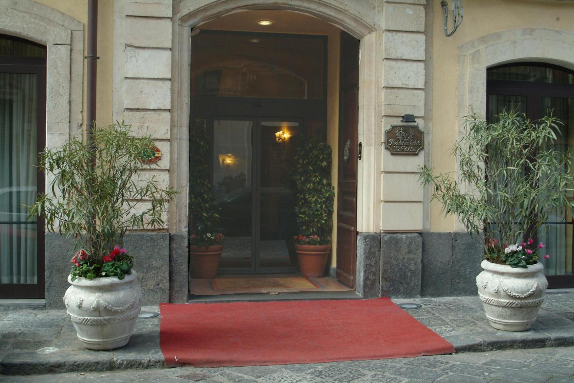 Hotel La Ville Katania Zewnętrze zdjęcie