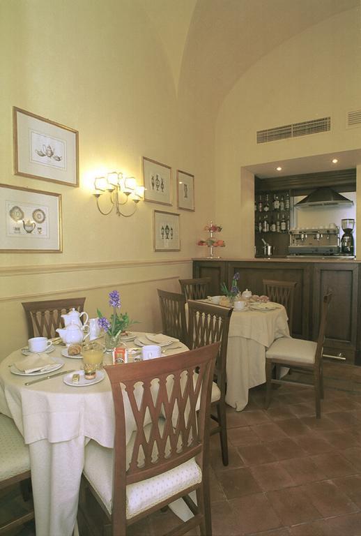 Hotel La Ville Katania Zewnętrze zdjęcie