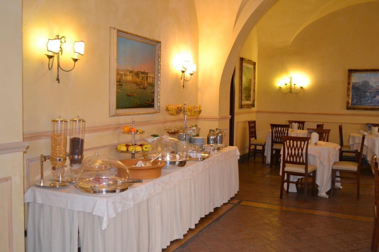 Hotel La Ville Katania Zewnętrze zdjęcie