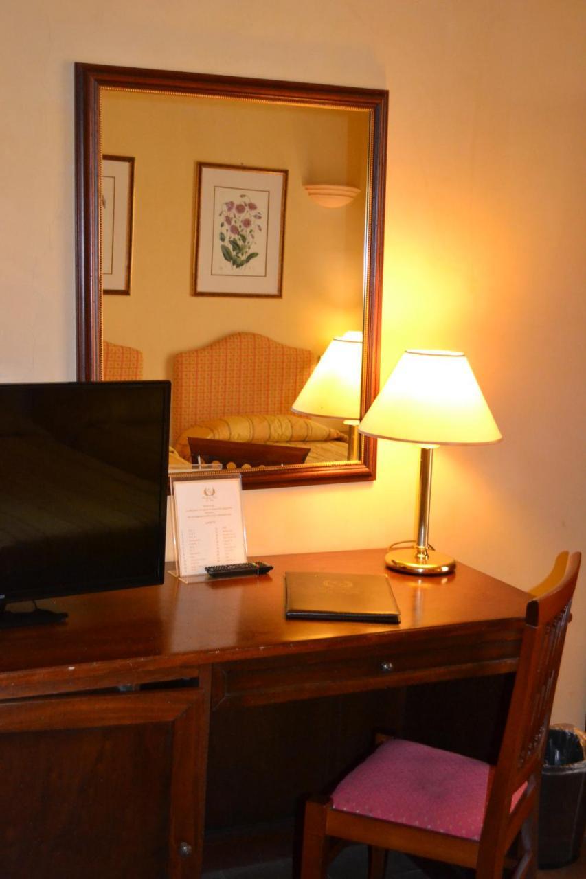 Hotel La Ville Katania Zewnętrze zdjęcie
